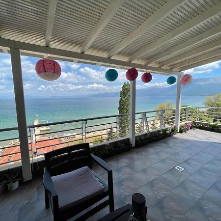 Kelvi'S Apartment Pogradec Exterior foto
